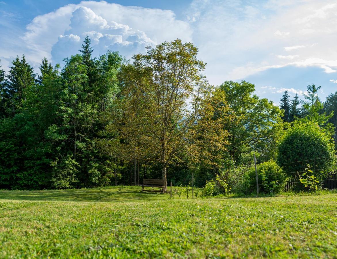 Gartenlodge Auszeit Nötsch Exteriör bild